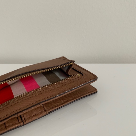 ❌SOLD❌ Kate Spade ♠️ Wallet - Picture 6 of 6